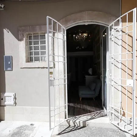 بيت للعطل La Maison *