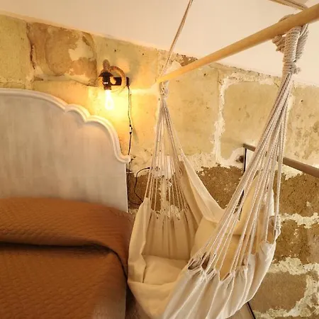 La Maison Nyaraló