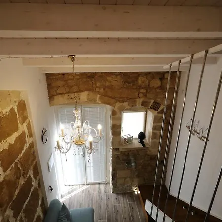 La Maison Holiday home *